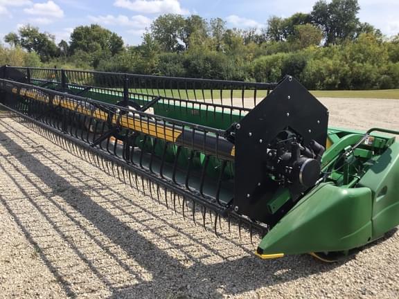 Image of John Deere 635F Primary image