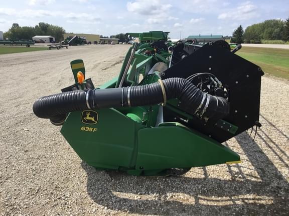 Image of John Deere 635F equipment image 2