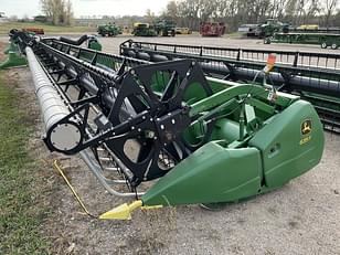 Main image John Deere 635F 1