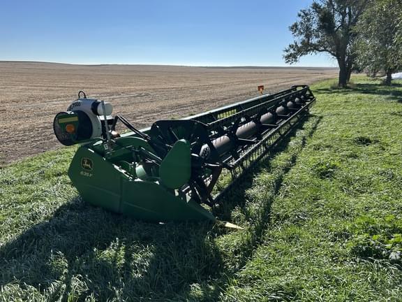 Image of John Deere 635F equipment image 2