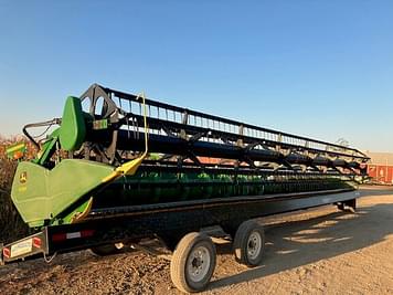 Main image John Deere 635F