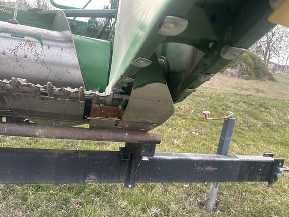 Image of John Deere 635F equipment image 1