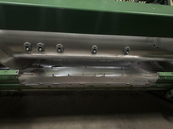 Image of John Deere 635F equipment image 2