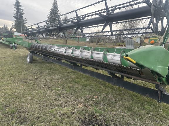 Image of John Deere 635F Primary image