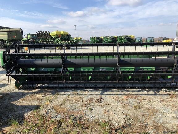 Main image John Deere 635F