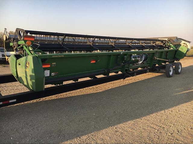 Image of John Deere 635F equipment image 2