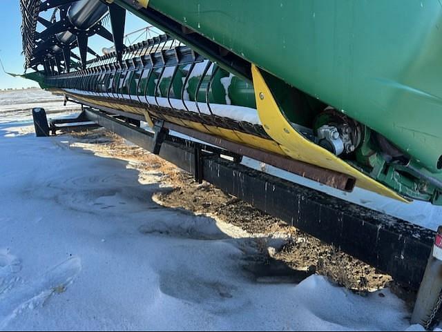 Image of John Deere 635F equipment image 2