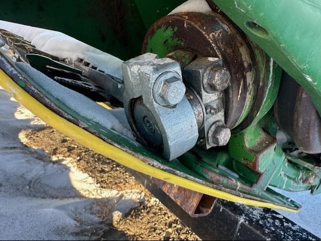 Image of John Deere 635F Image 1