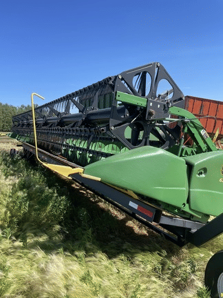 Main image John Deere 635F