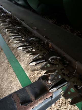 Image of John Deere 635F equipment image 4