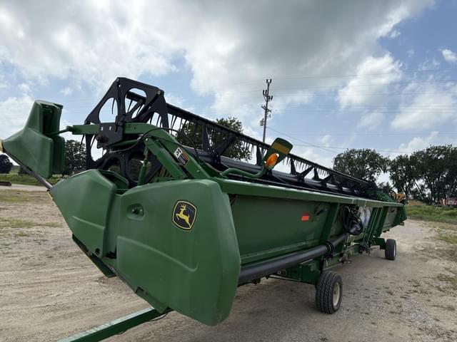 Image of John Deere 635F equipment image 2