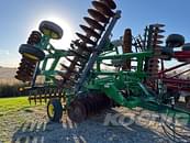 Thumbnail image John Deere 637 1