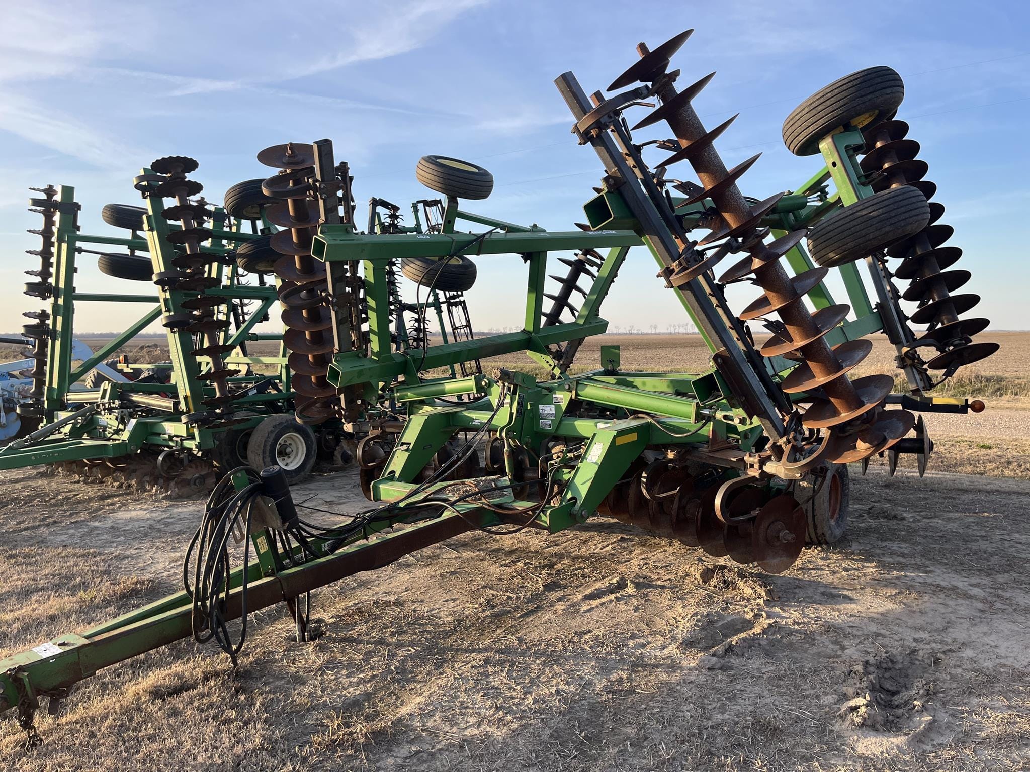 2008 John Deere 637 Equipment Image0