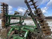 Thumbnail image John Deere 637 10