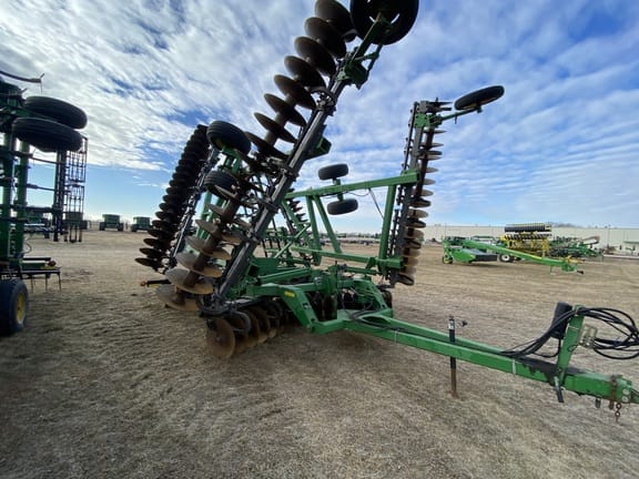 2008 John Deere 637 Equipment Image0