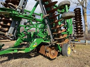 Main image John Deere 637 1