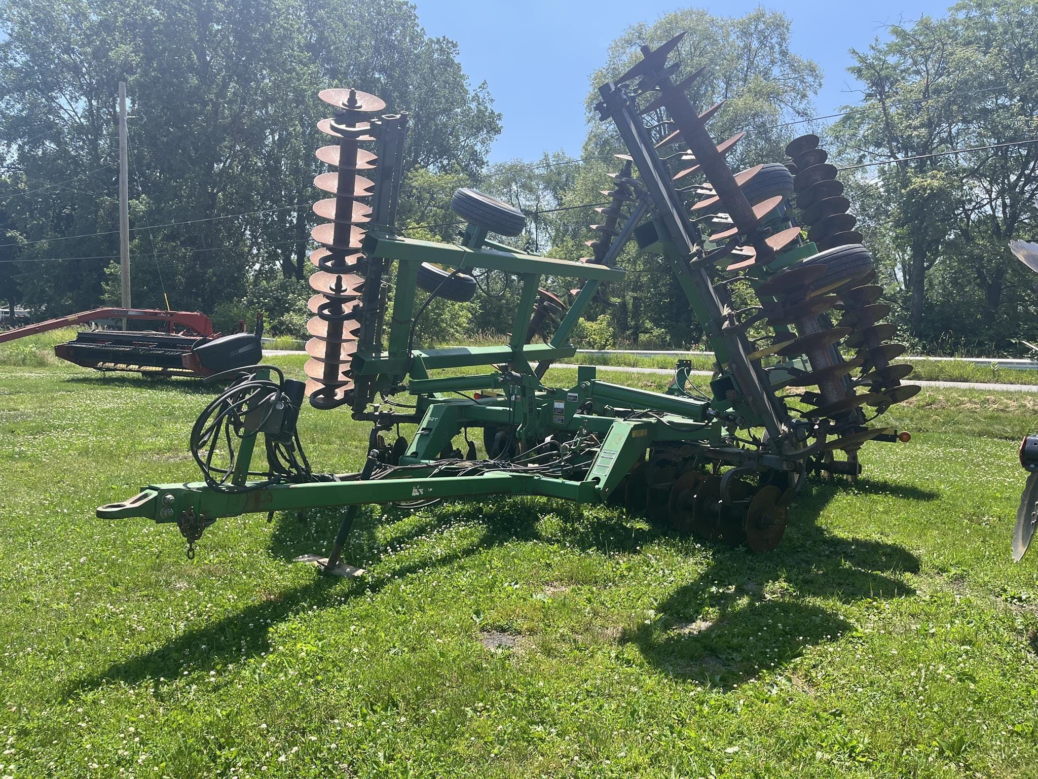 2008 John Deere 637 Equipment Image0