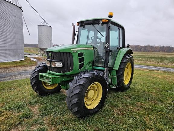 Image of John Deere 6430 equipment image 1