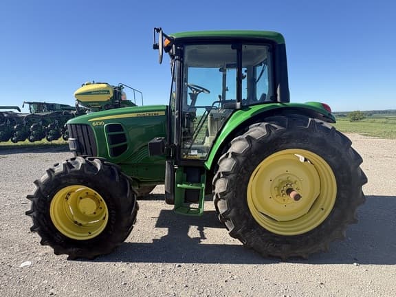 Image of John Deere 6430 equipment image 1