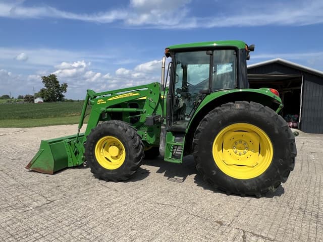 Image of John Deere 6430 equipment image 2
