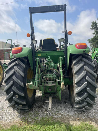 Image of John Deere 6430 equipment image 2