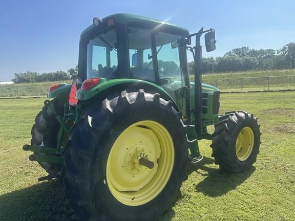 Image of John Deere 6430 equipment image 2