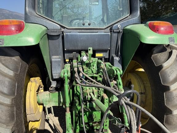 Image of John Deere 6430 equipment image 2