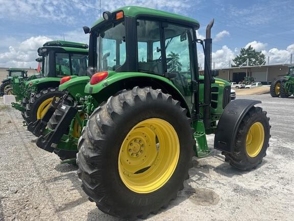 Image of John Deere 6430 equipment image 4