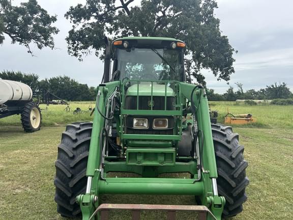 Image of John Deere 6430 equipment image 3