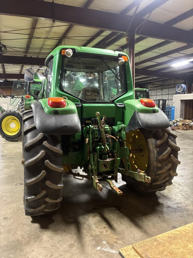 Image of John Deere 6430 Premium equipment image 4
