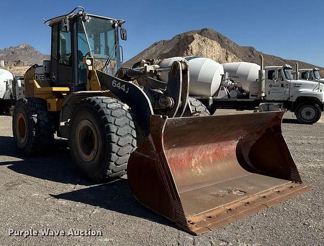 Image of John Deere 644J equipment image 2