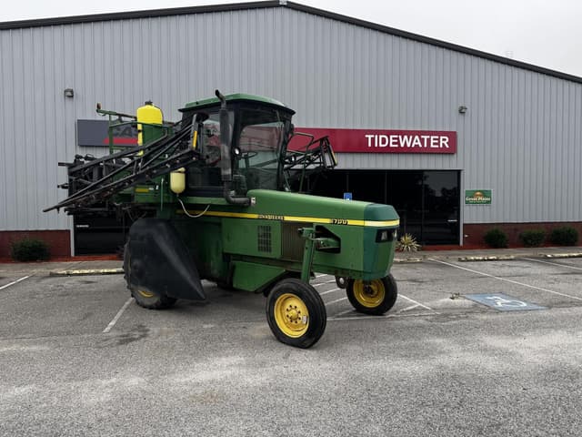 Image of John Deere 6700 equipment image 4