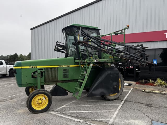 Image of John Deere 6700 equipment image 2