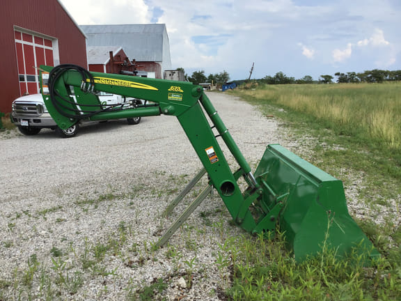 Main image John Deere 673