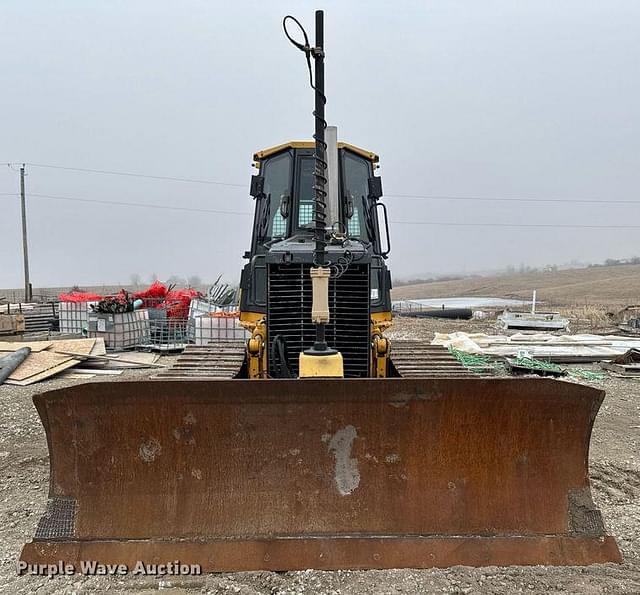 Image of John Deere 700J LGP equipment image 1