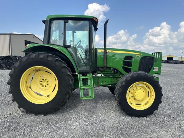 Image of John Deere 7130 equipment image 3