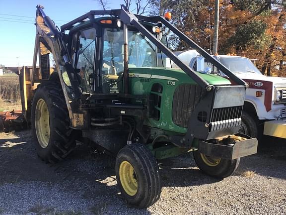 Image of John Deere 7130 equipment image 1