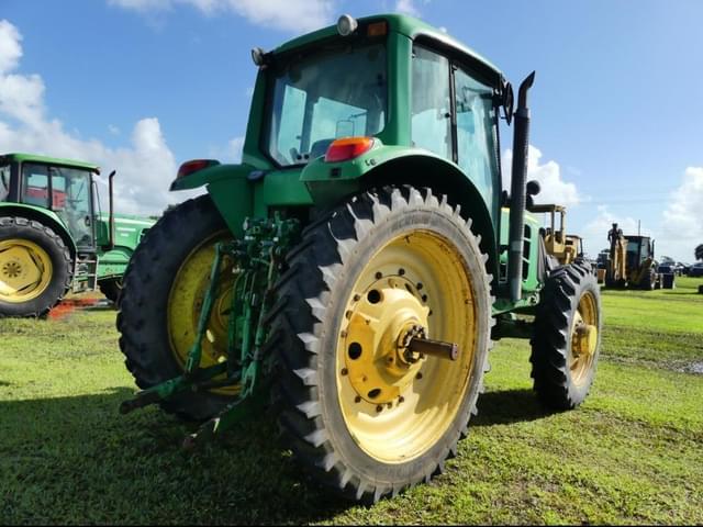 Image of John Deere 7130 Premium equipment image 2