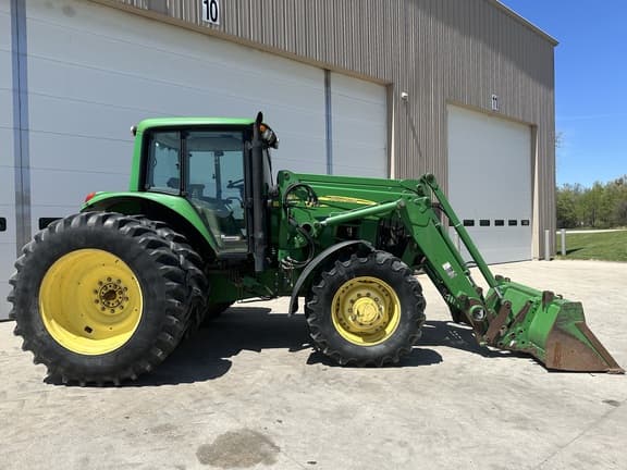 Image of John Deere 7130 Premium equipment image 1