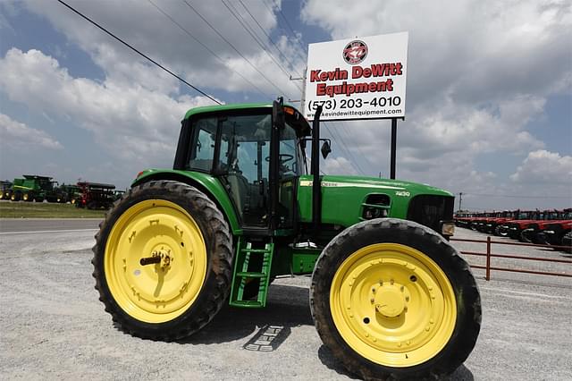 Image of John Deere 7230 equipment image 3