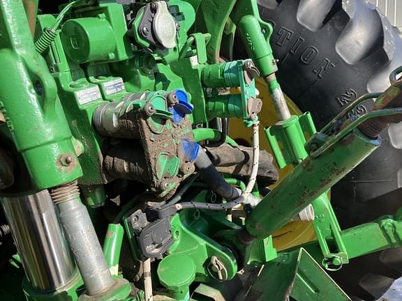 Image of John Deere 7230 Premium equipment image 4