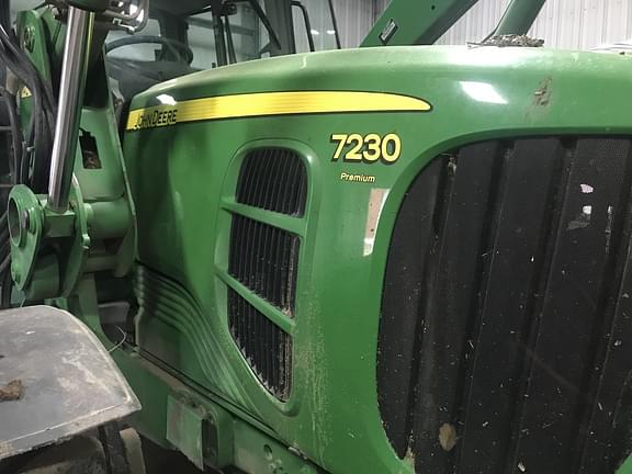 Image of John Deere 7230 Premium equipment image 4