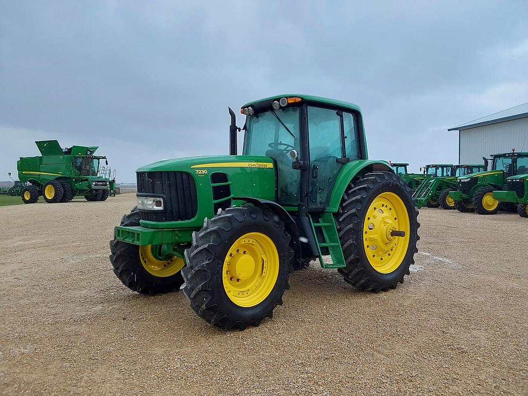 Image of John Deere 7230 Premium Primary image