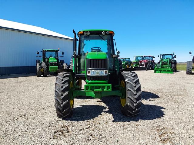 Image of John Deere 7230 Premium equipment image 2