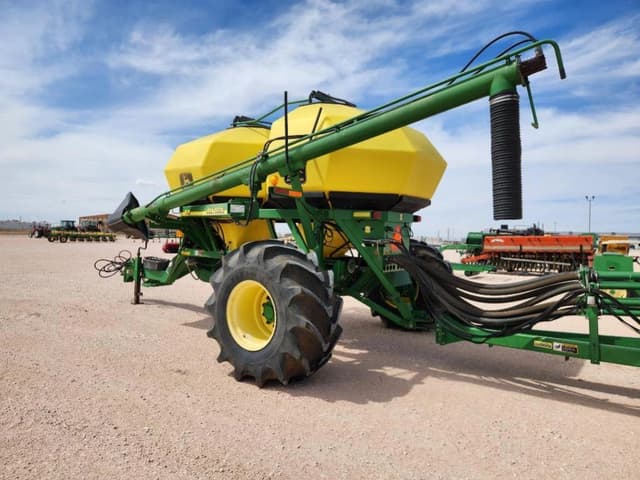 Image of John Deere 730 equipment image 1