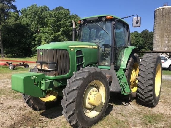 2008 John Deere 7330 Equipment Image0