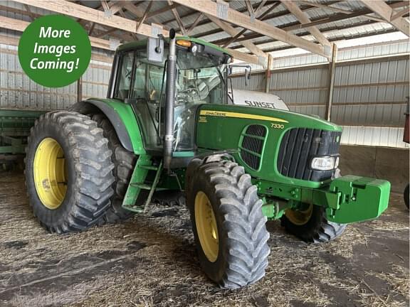 Image of John Deere 7330 Primary Image