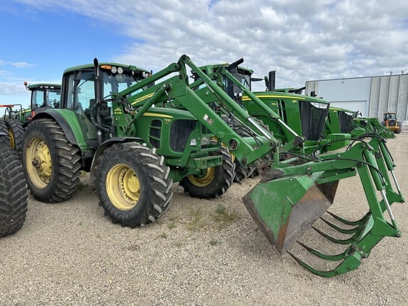 2008 John Deere 7330 Equipment Image0