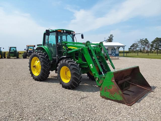 Image of John Deere 7430 Premium equipment image 2