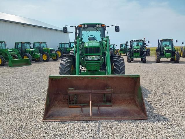 Image of John Deere 7430 Premium equipment image 1